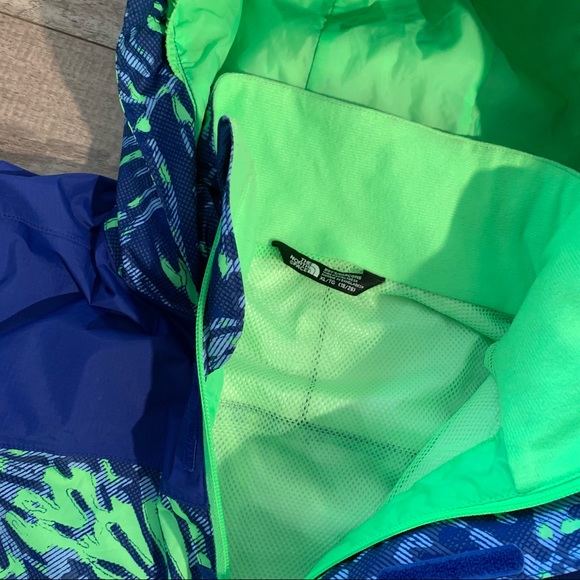 YOUTH 14/16 YRS THE NORTH FACE LIGHTWEIGHT RAIN/WIND JACKET - Picture 3 of 13